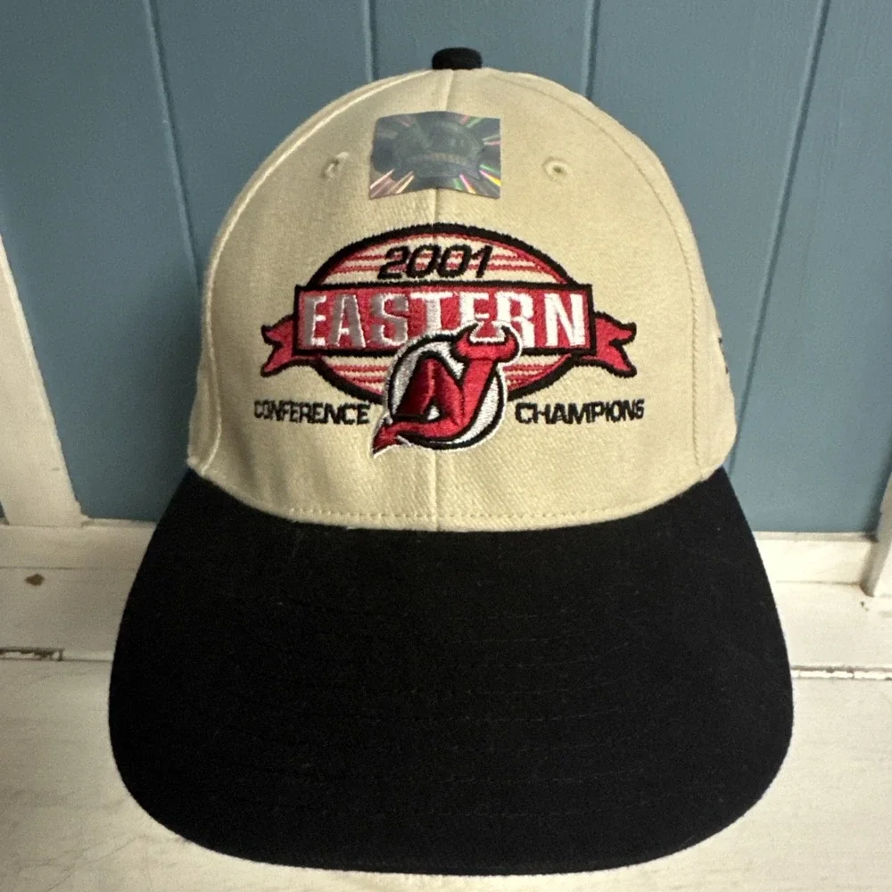 NJ‎ NEW JERSEY DEVILS 2001 EASTERN CONFERENCE CHAMPIONS HAT CAP RARE VINTAGE NHL